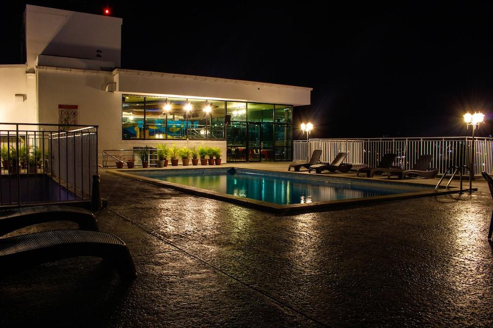 Hotel Faranda Express Soloy And Casino, A Member Of Radisson Individuals Panama Dış mekan fotoğraf