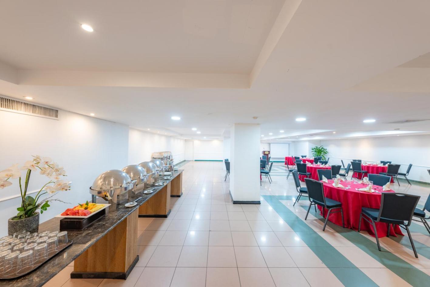 Hotel Faranda Express Soloy And Casino, A Member Of Radisson Individuals Panama Dış mekan fotoğraf